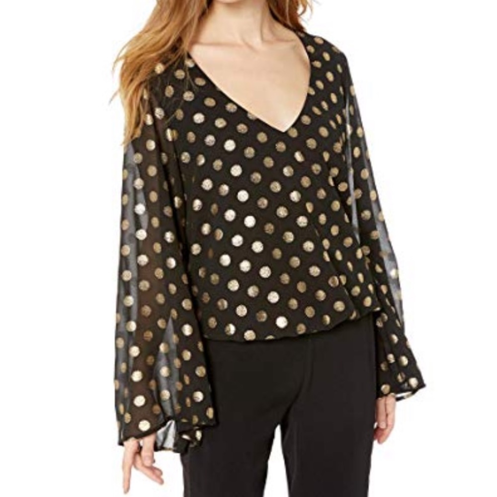 show me your mumu // metallic polka dot flowy top